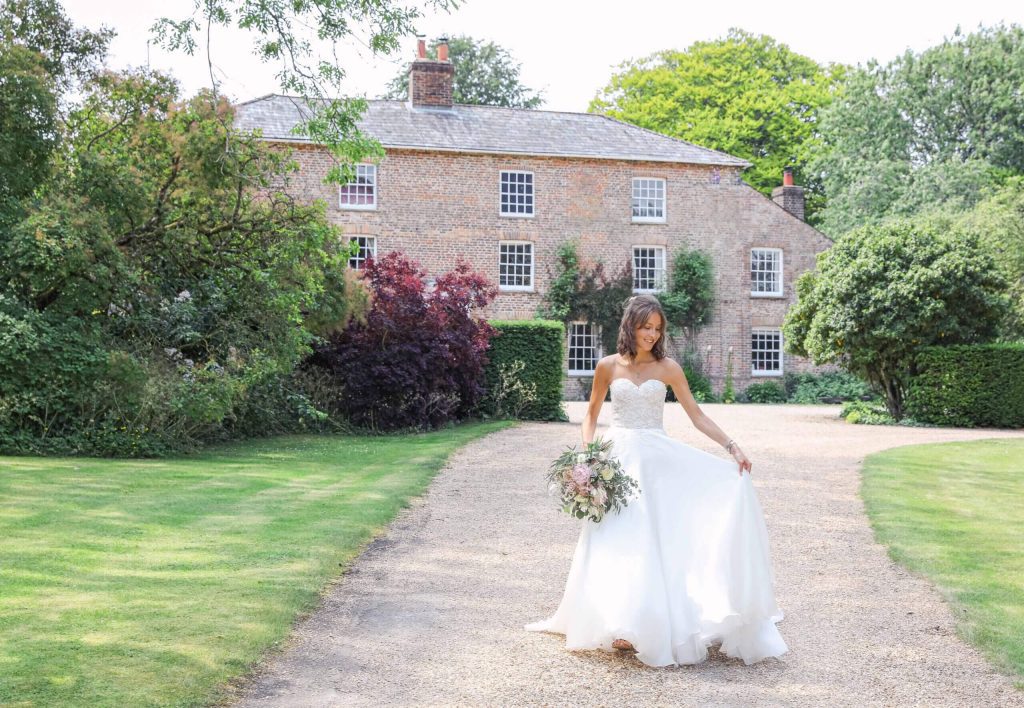 A rural idyllic private Berkshire Wedding Venue set in stunning countryside
