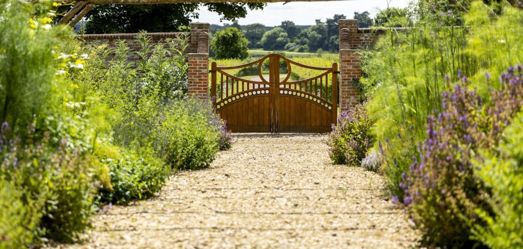 Walled Garden Hungerford Park Entrance Gates