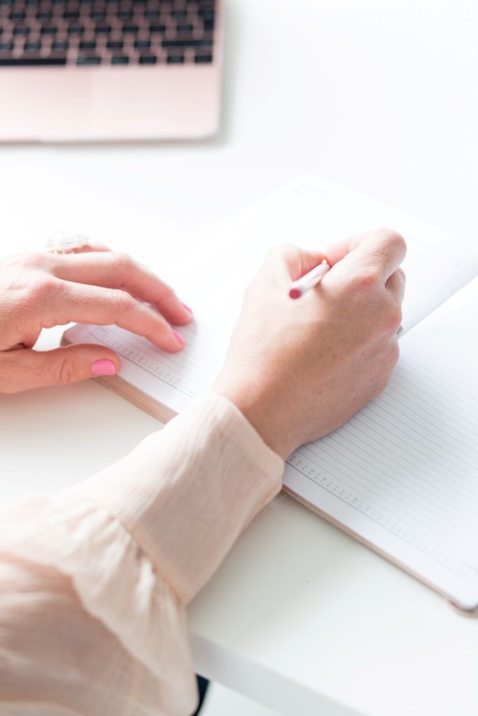 hand writing to plan a wedding in six months by uk wedding planner